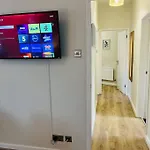 Stylish Central Apartment